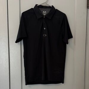 Oakley Men's Polo Shirt in Classic Black